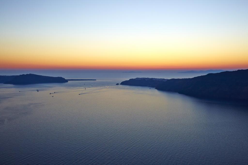 Adore Santorini อิเมโรวิยอน ภายนอก รูปภาพ